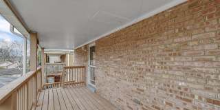 5740 N Lowell Avenue Gallery 19