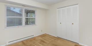 London Square Gallery 21