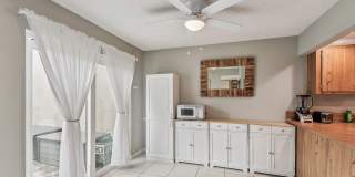 11063 Oakdale Road Gallery 7
