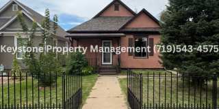 Charming Pet Friendly House 2 Bedroom/1.5 Bathroom/Oversized Garage $1500/$1500 Gallery 1
