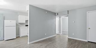 Creekside Meadows Apartment Gallery 7