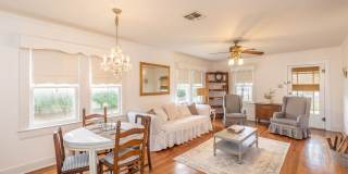 208 Ella St. Gallery 1