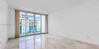 7501 E Treasure Dr Gallery 10