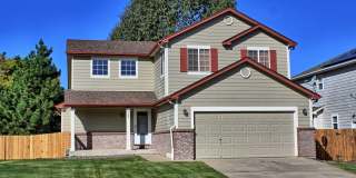 3 bed 3 bath Castle Rock home walking distance to Douglas County High School Gallery 1