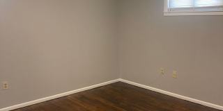 Move in Special! $200 off First Month! Adorable 2 Bedroom with 2 Car Garage Close to Hospitals and TTU! Gallery 16