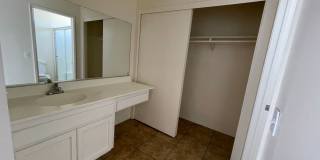 Hesperia-Refurbished- 3 Bedrooms, 2 Bathrooms + Den or Office, Large Property Gallery 8