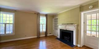 Spacious 4-Bedroom Single Family House in Baltimore Gallery 28