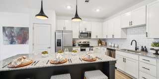 Colina Hillside Gallery 4