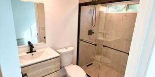 5417 Gentry Ave Gallery 14