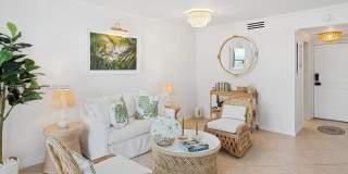2899 Collins Ave Gallery 8