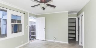 2 Bedroom, 1 Bathroom, 2 Parking Home with Solar Panels + A/C! Gallery 3