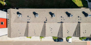 Stunning 3-bedroom, 4-bathroom townhouse! Gallery 35