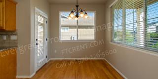 Rigden Farm Townhome in great location! Gallery 12