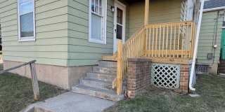 Charming 2 Bedroom Home with Garage on Corner Lot Charming 2 Bedroom Home with Garage on Corner Lot Gallery 3