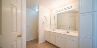 1131 River Rock Gallery 11