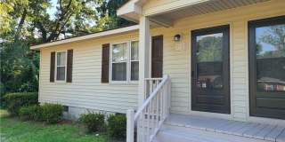 910 Miller Avenue Gallery 1