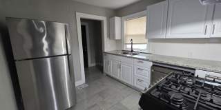 Spacious 4 Bedroom Home with Classic Charm Gallery 7