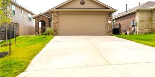 Beautiful Single-Story Home in Larkspur with Gourmet Kitchen & Spacious Primary Suite Gallery 1