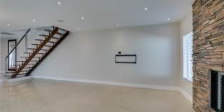 5046 Schumann Drive Gallery 14