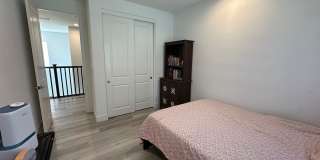 Beautiful 3 Bedroom, 2.5 Bath Mountain House Home. Gallery 23
