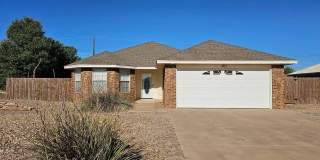 Beautiful 3 bedroom, 2 bath home for rent Gallery 1
