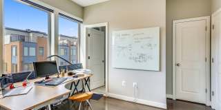 GREAT LOCATION!! Stunning 3BD/3.5BA luxury 4-level townhouse! Gallery 56