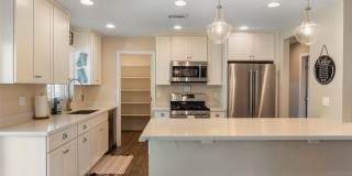 4014 N 81st Street Gallery 16