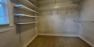 712 Hadley Road Gallery 7