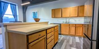 511-19 N BROAD Street Gallery 8