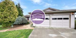 3 Bed 2.5 Bath - View Home - Private Large Lot - Pet Friendly - NAS Whidbey Gallery 1