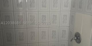 8000 SW 152nd Ave Gallery 21