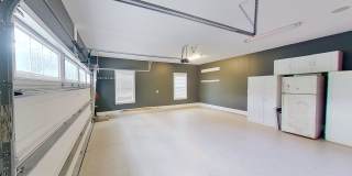 Custom 4 BD/2.5 BA Home with Community Pool, Water Access and Day Dock! Gallery 34
