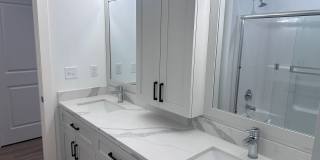 4 Bed | 3 Bath | 1 Car Garage Duplex in Kansas City w/ Move in Special Gallery 18