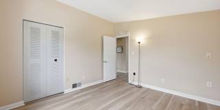 512 DENNIS Avenue Gallery 9