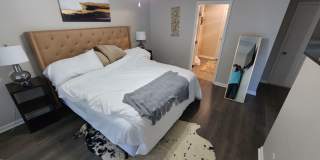 Room in 3 Bedroom Townhome at W Park Cir Gallery 28