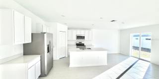 2122 CHRIS DRIVE Gallery 7