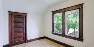 910 Sanders Street Gallery 31