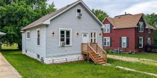 624 E Hawthorne Street Gallery 1