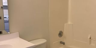Recently Remodeled! Close to UNCW: 1 Bedroom, 1 Bath Condo Seahawk Square Gallery 15