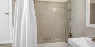 5015 FULTON Street NW Gallery 24
