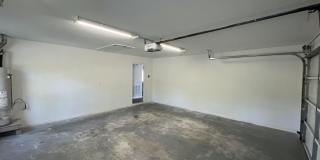 1 Court 10 Gallery 20
