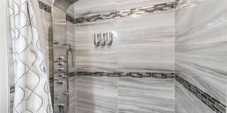 2419 Vegas Valley Drive Gallery 24