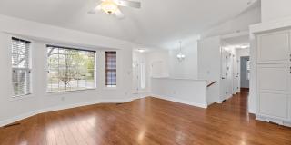 Beautiful 4 Bed 3 Bath in Andover School District! Gallery 11