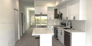 1786 SW 9th St Gallery 3