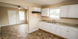 Nice 3BR/1BA House Near Downtown Gallery 1