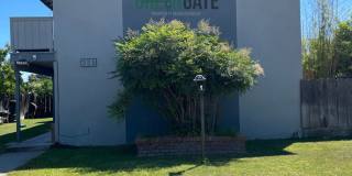 325 W H St Gallery 4