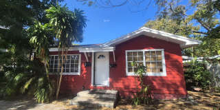 2327 Polk Street Gallery 1