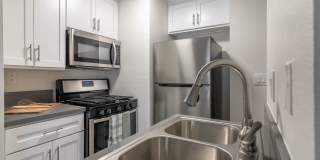 Hollywood Apartments Gallery 2