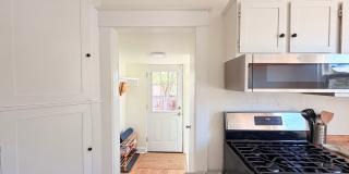 Charming 2 Bed 1 Bath Duplex in West Highlands Gallery 13