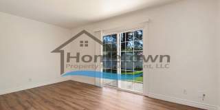 Spacious 4 Bedroom 2 Bath Duplex Unit in Hayden Gallery 7